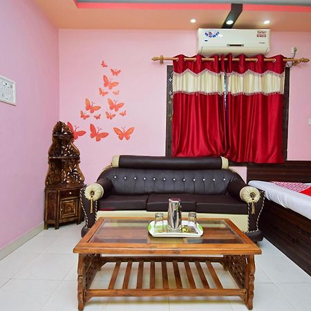 Hotel O Rajeswari Rupnarayanpur Bagian luar foto